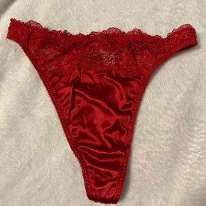 NWOT Victoria’s Secret Elegant Red Lace Satin Thong Panty